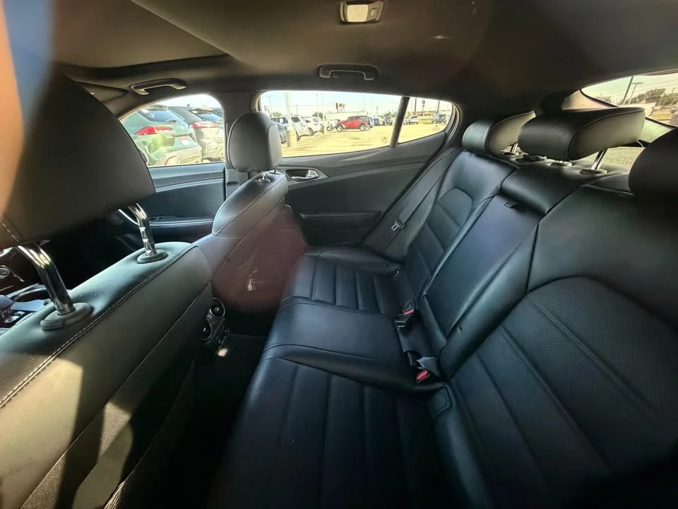 2019 Kia Stinger GT - Image 4 of 7