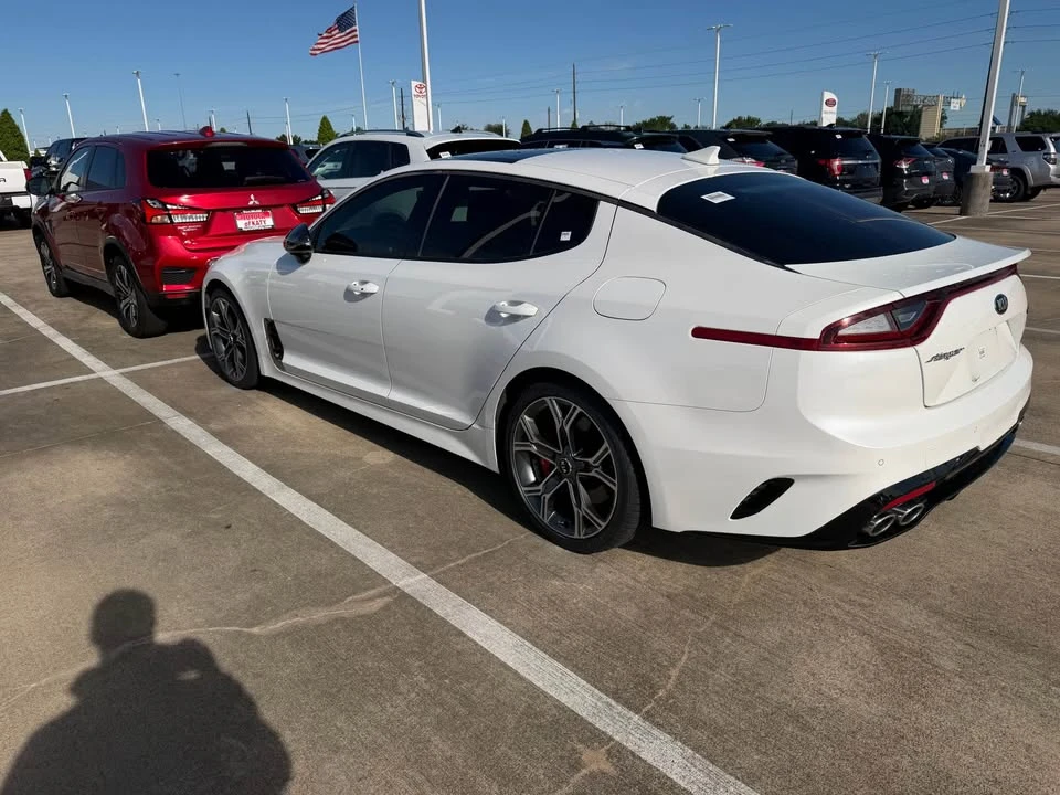 2019 Kia Stinger GT - Image 5 of 7