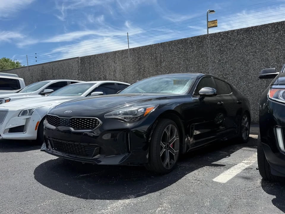 2019 Kia Stinger GT - Image 2 of 5