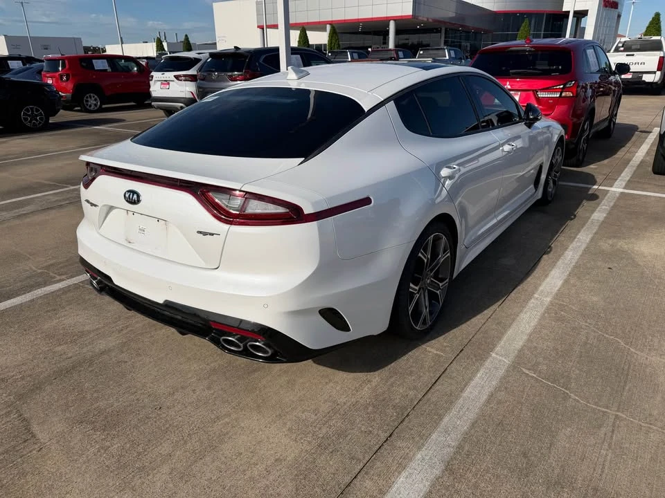 2019 Kia Stinger GT - Image 6 of 7