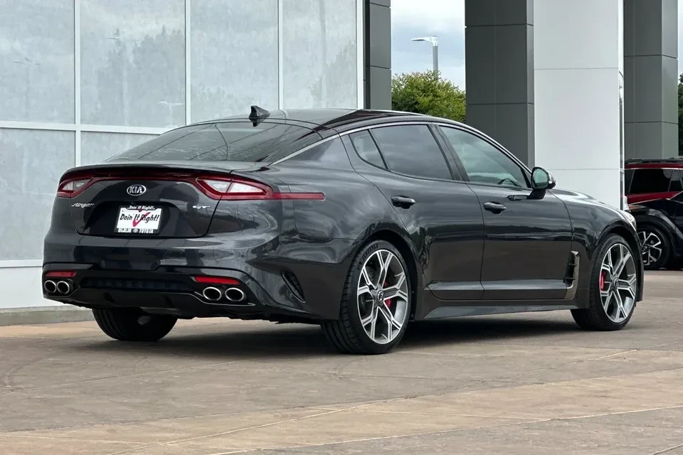 2019 Kia Stinger GT - Image 3 of 19