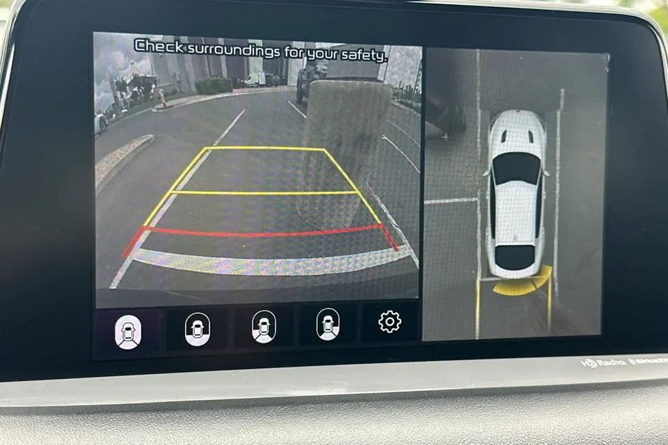 2019 Kia Stinger GT - Image 13 of 19