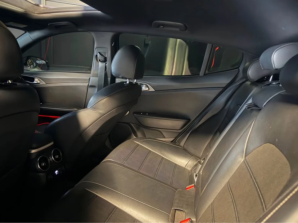 2019 Kia Stinger GT - Image 4 of 8