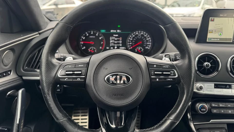 2019 Kia Stinger GT - Image 9 of 14