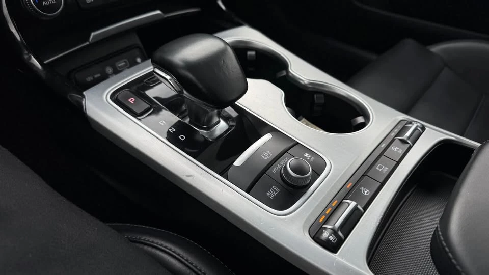 2019 Kia Stinger GT - Image 10 of 14