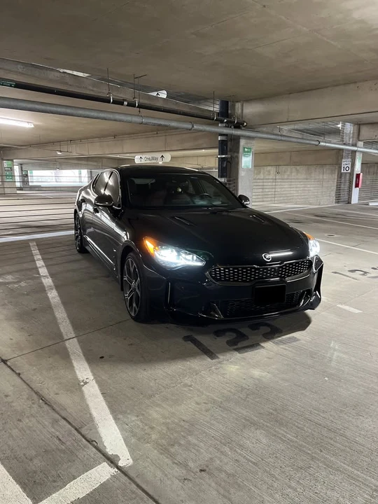 2019 Kia Stinger GT - Image 4 of 9