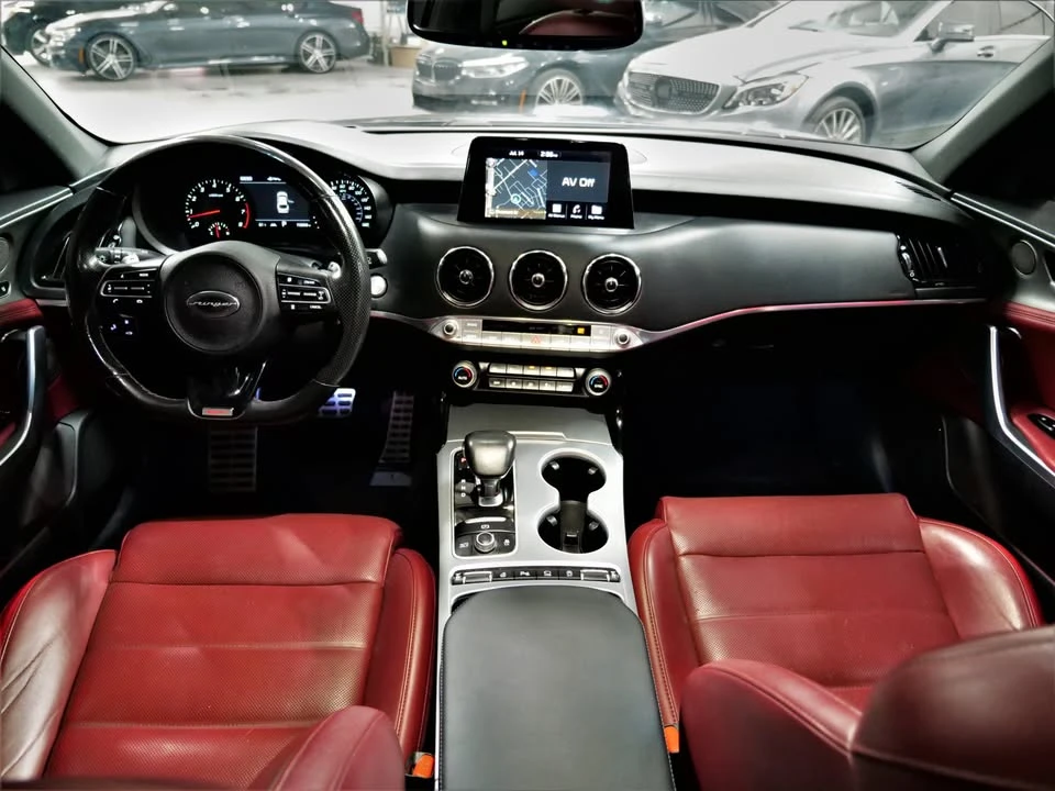 2019 Kia Stinger GT - Image 15 of 20