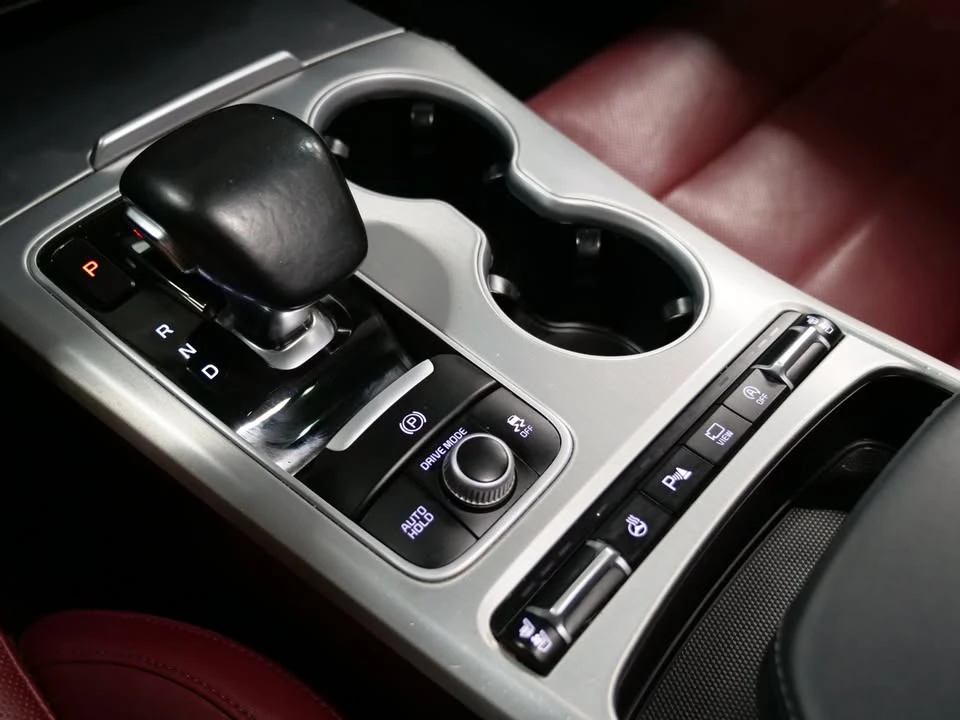 2019 Kia Stinger GT - Image 18 of 20