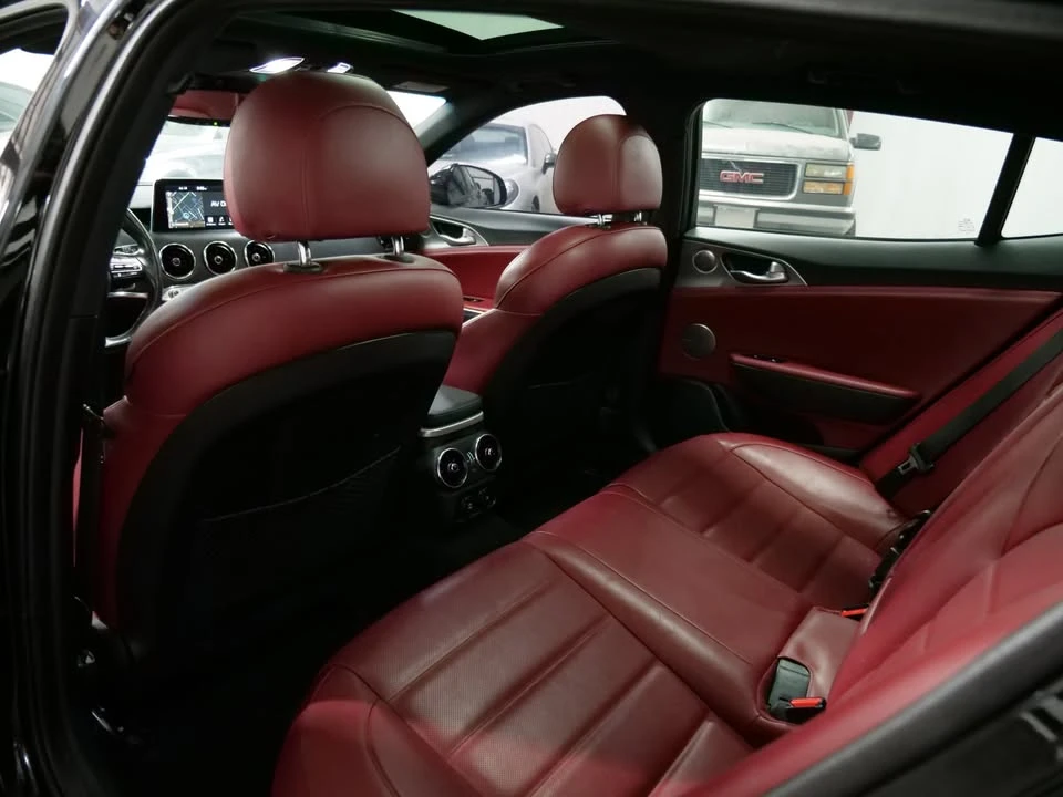 2019 Kia Stinger GT - Image 19 of 20