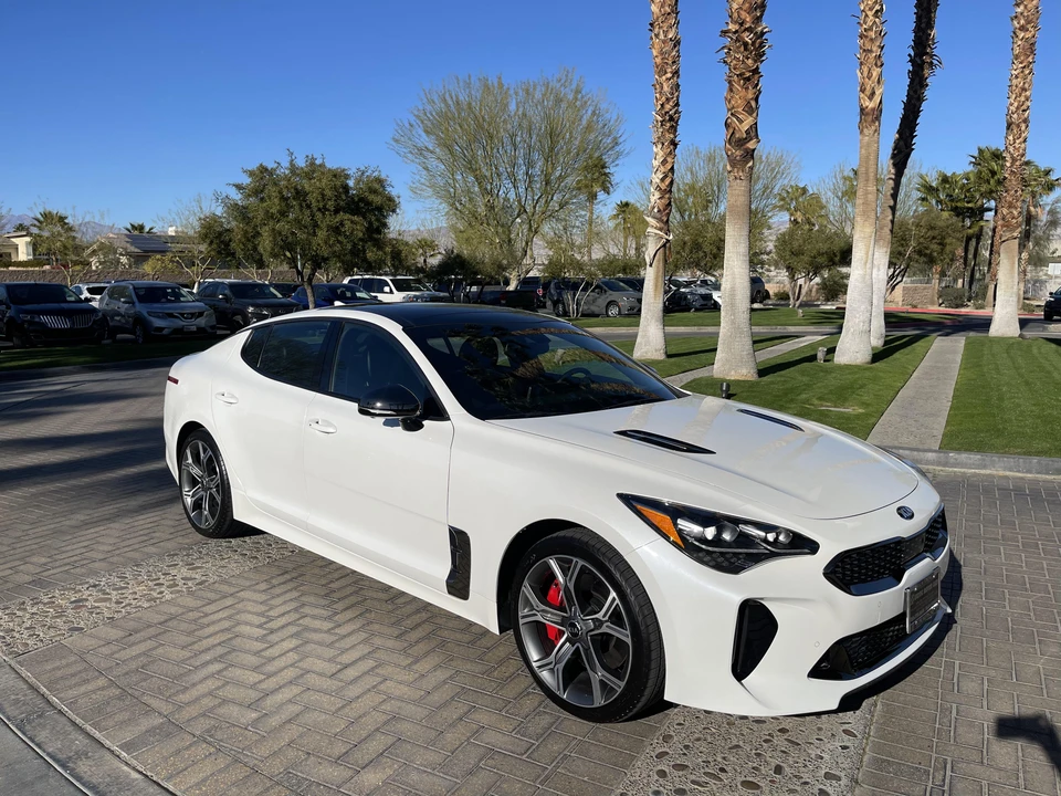 2019 Kia Stinger GT - Image 21 of 31