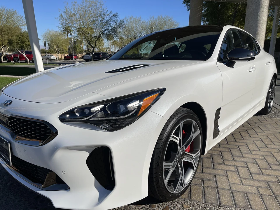2019 Kia Stinger GT - Image 25 of 31