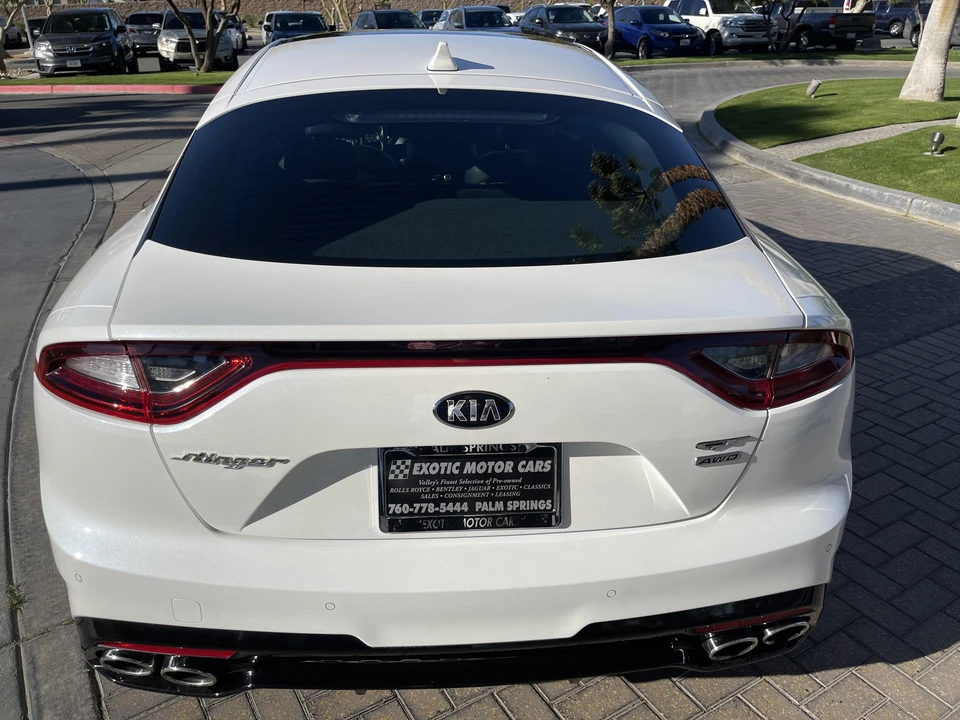 2019 Kia Stinger GT - Image 16 of 31