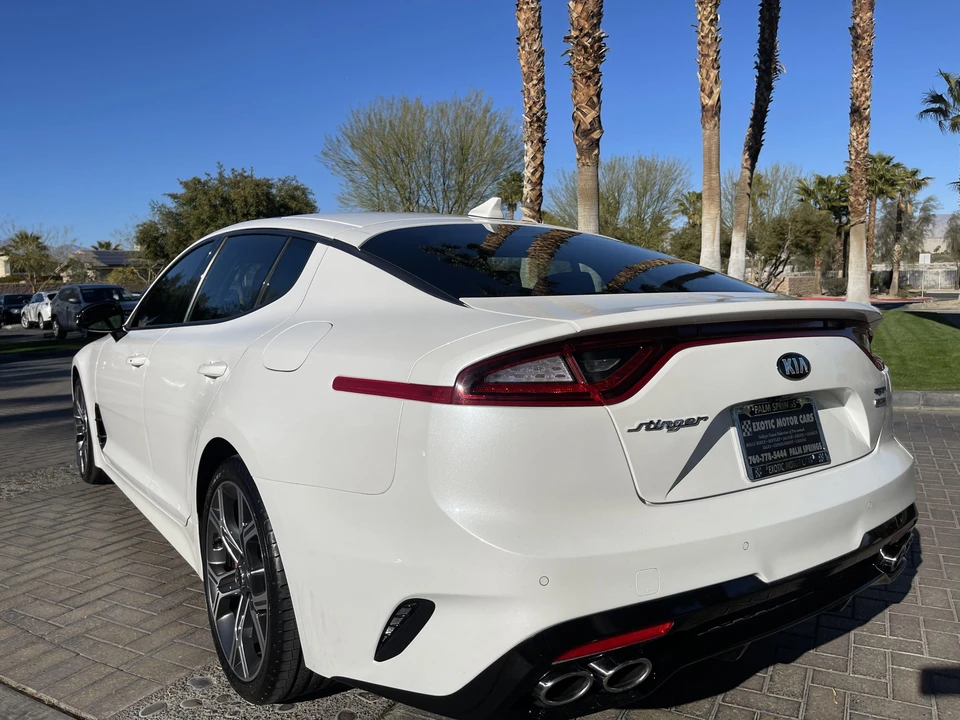 2019 Kia Stinger GT - Image 14 of 31