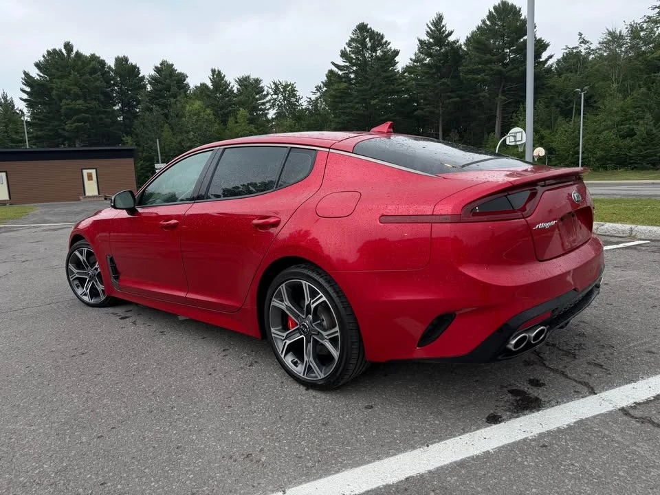 2019 Kia Stinger GT - Image 9 of 18