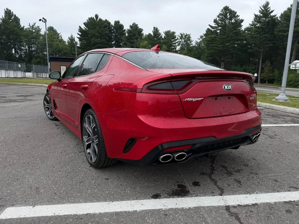 2019 Kia Stinger GT - Image 8 of 18