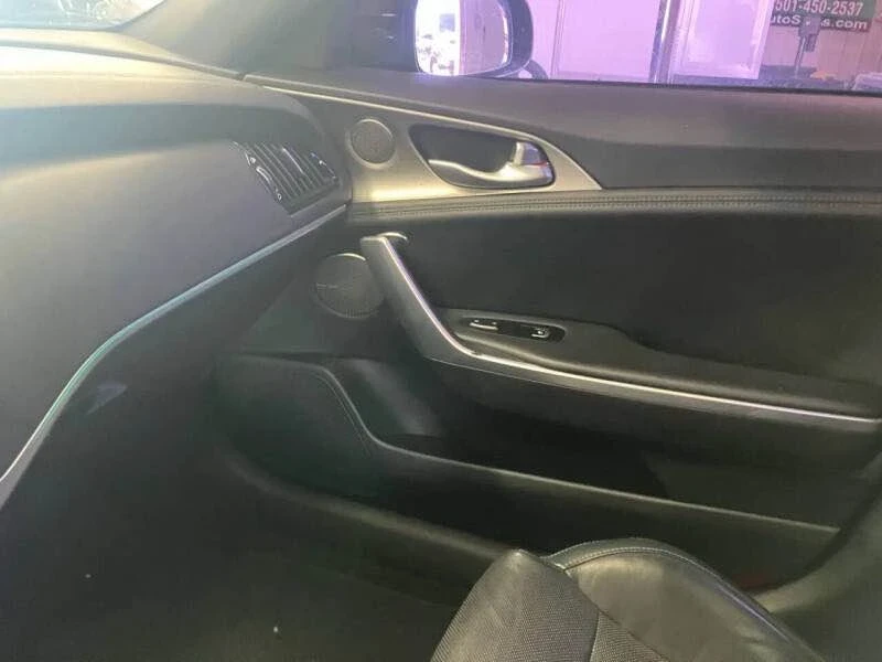 2019 Kia Stinger GT - Image 12 of 12