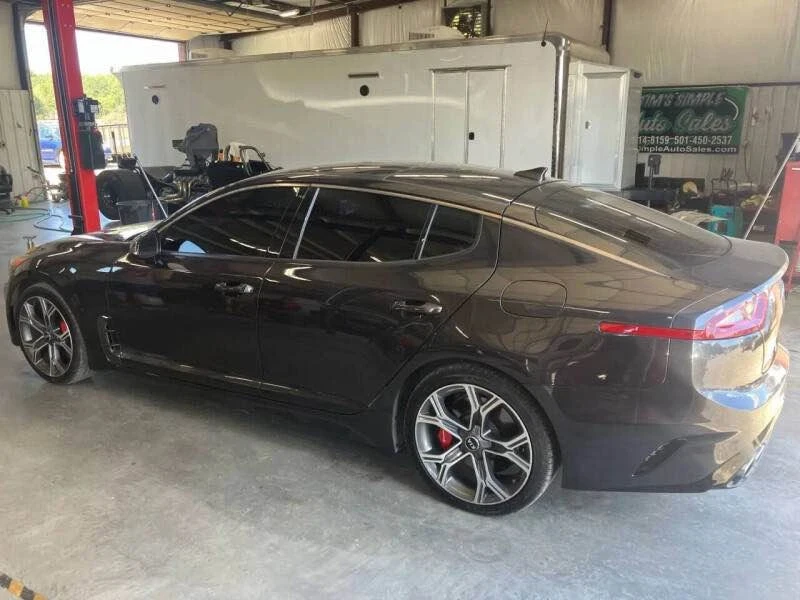 2019 Kia Stinger GT - Image 4 of 12