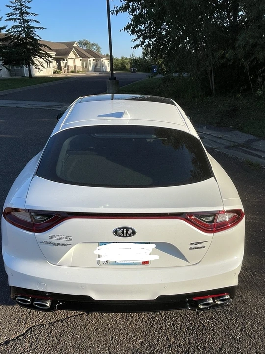 2019 Kia Stinger GT - Image 5 of 18