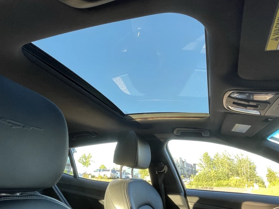2019 Kia Stinger GT - Image 11 of 18
