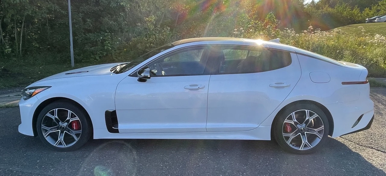 2019 Kia Stinger GT - Image 7 of 18