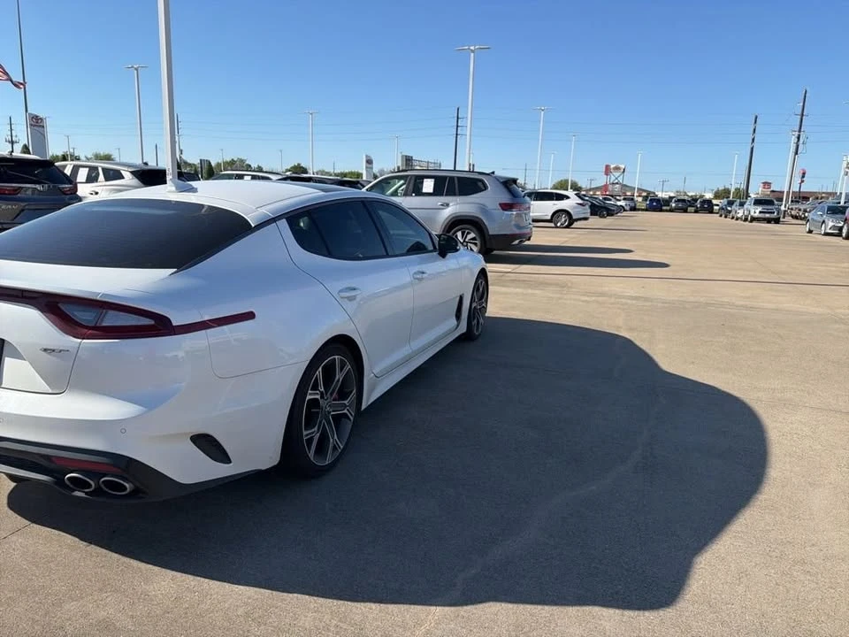 2019 Kia Stinger GT - Image 4 of 9