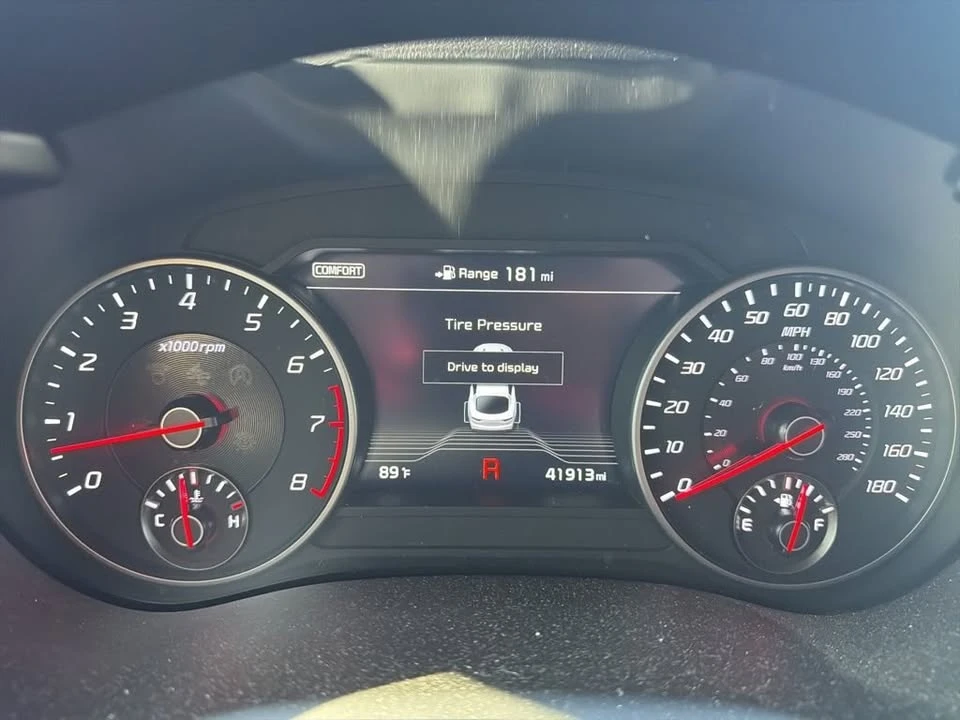 2019 Kia Stinger GT - Image 9 of 9