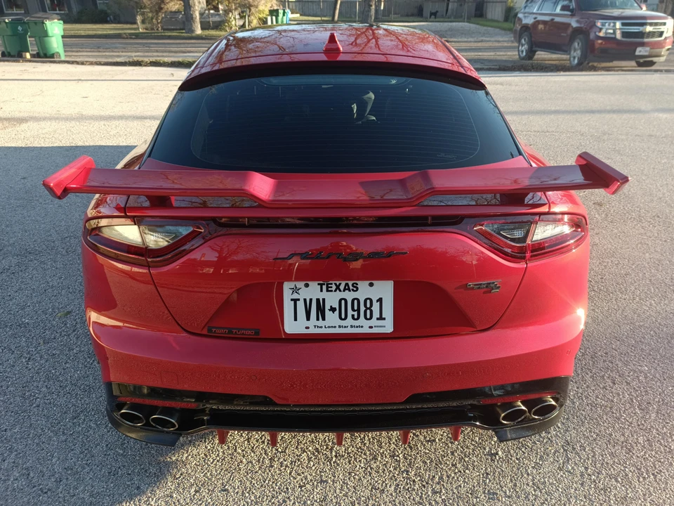 2019 Kia Stinger GT - Image 12 of 31