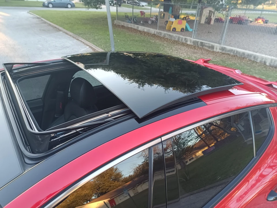 2019 Kia Stinger GT - Image 27 of 31