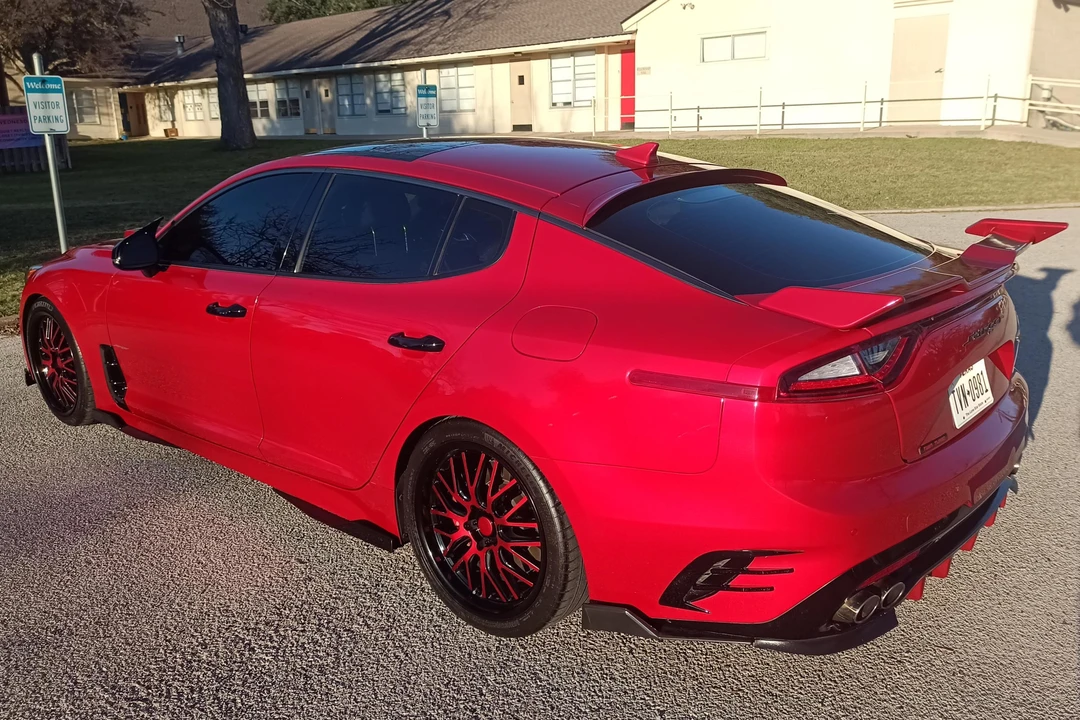2019 Kia Stinger GT - Image 3 of 31