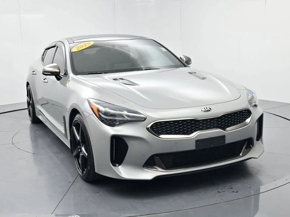 2019 Kia Stinger GT - Image 2 of 20