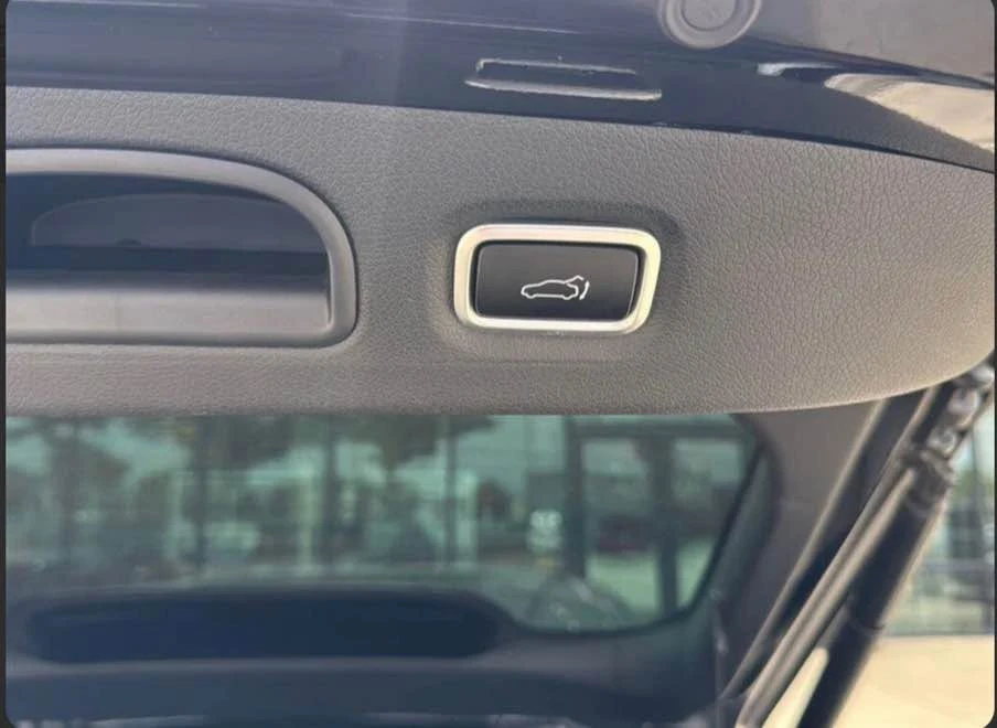 2019 Kia Stinger GT - Image 16 of 20