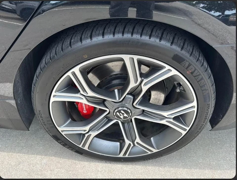 2019 Kia Stinger GT - Image 12 of 20