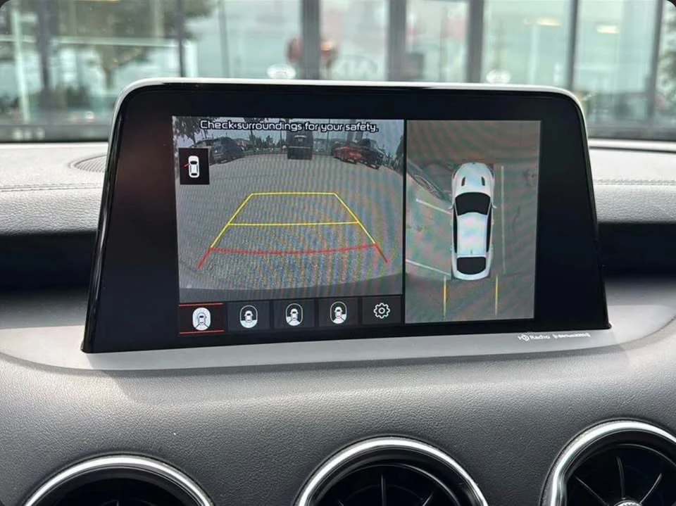 2019 Kia Stinger GT - Image 10 of 20
