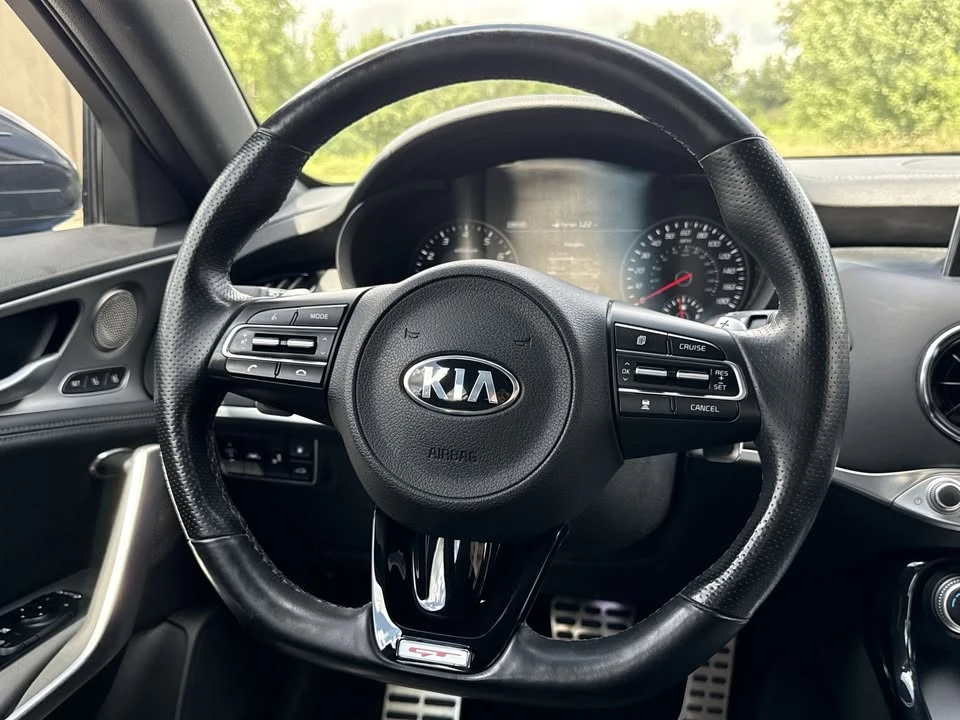 2019 Kia Stinger GT - Image 14 of 20