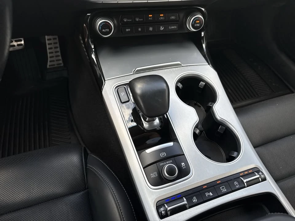 2019 Kia Stinger GT - Image 15 of 20