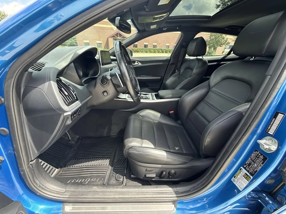 2019 Kia Stinger GT - Image 9 of 20