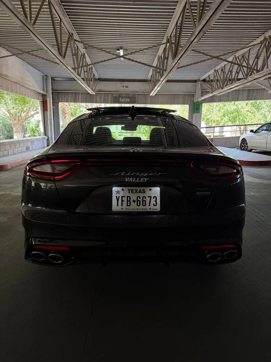 2019 Kia Stinger GT - Image 10 of 11