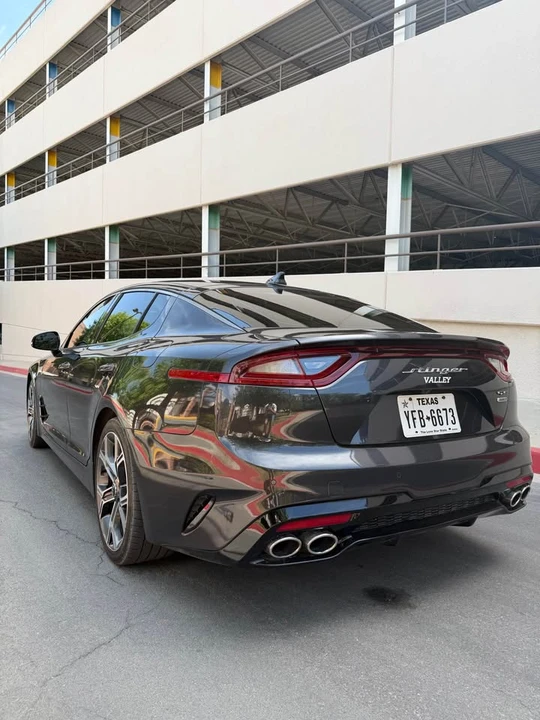 2019 Kia Stinger GT - Image 6 of 11