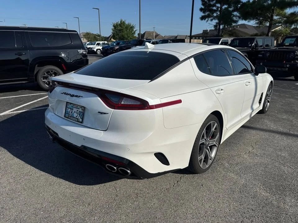 2019 Kia Stinger GT - Image 8 of 20