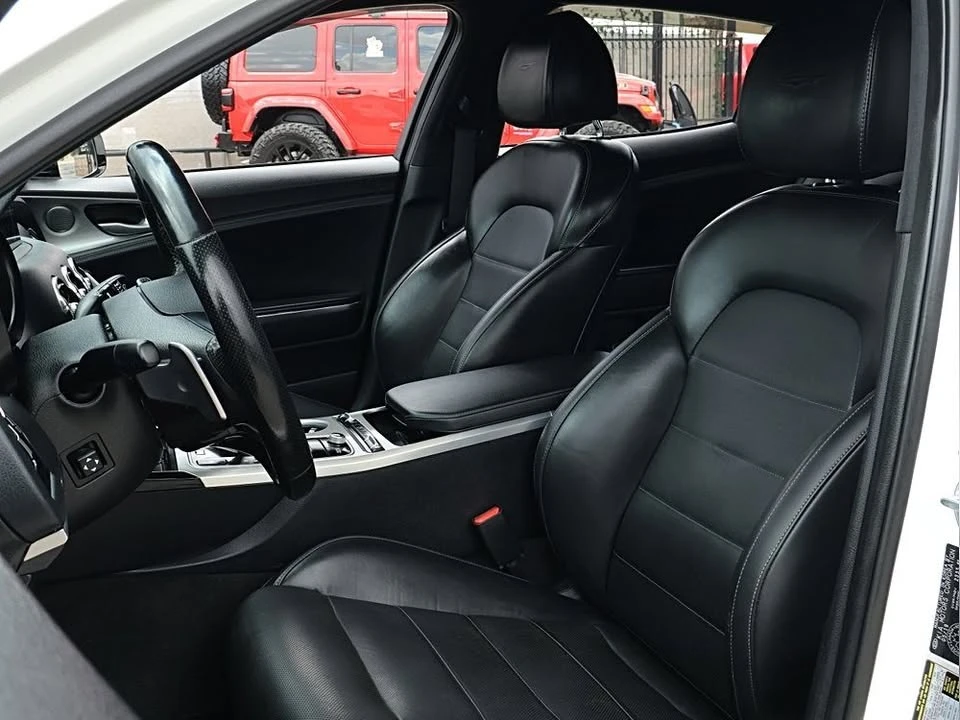 2019 Kia Stinger GT - Image 11 of 20