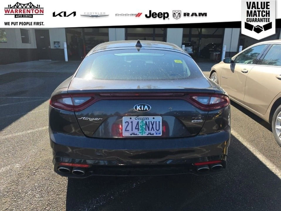 2019 Kia Stinger GT - Image 5 of 10