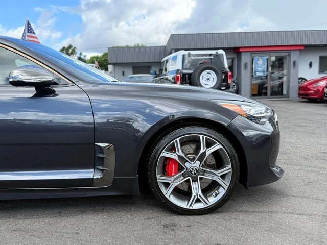 2019 Kia Stinger GT - Image 11 of 20
