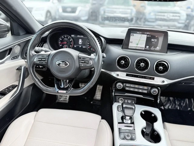 2019 Kia Stinger GT - Image 19 of 20