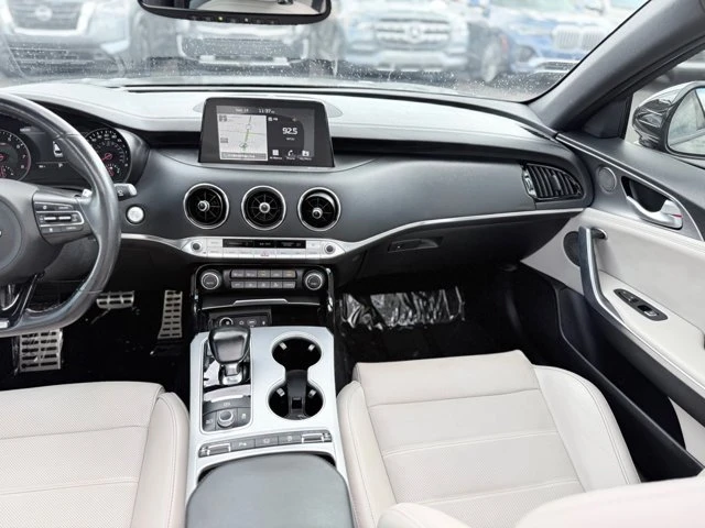 2019 Kia Stinger GT - Image 18 of 20