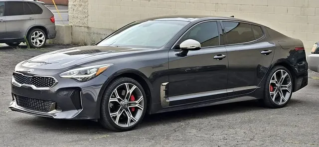2019 Kia Stinger GT2 RWD