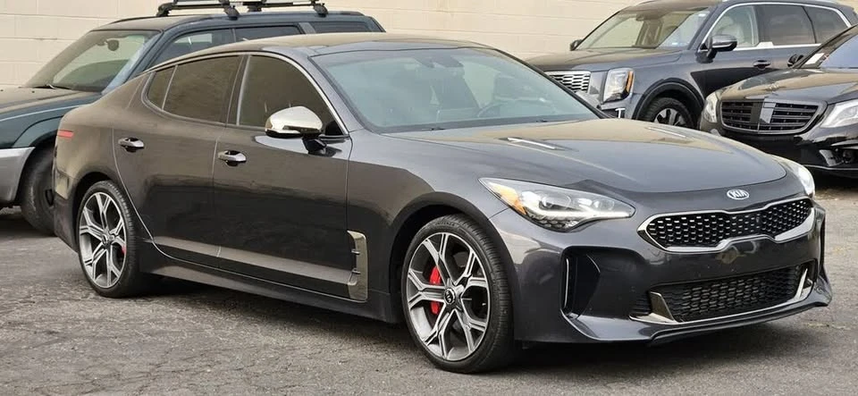2019 Kia Stinger GT - Image 7 of 16