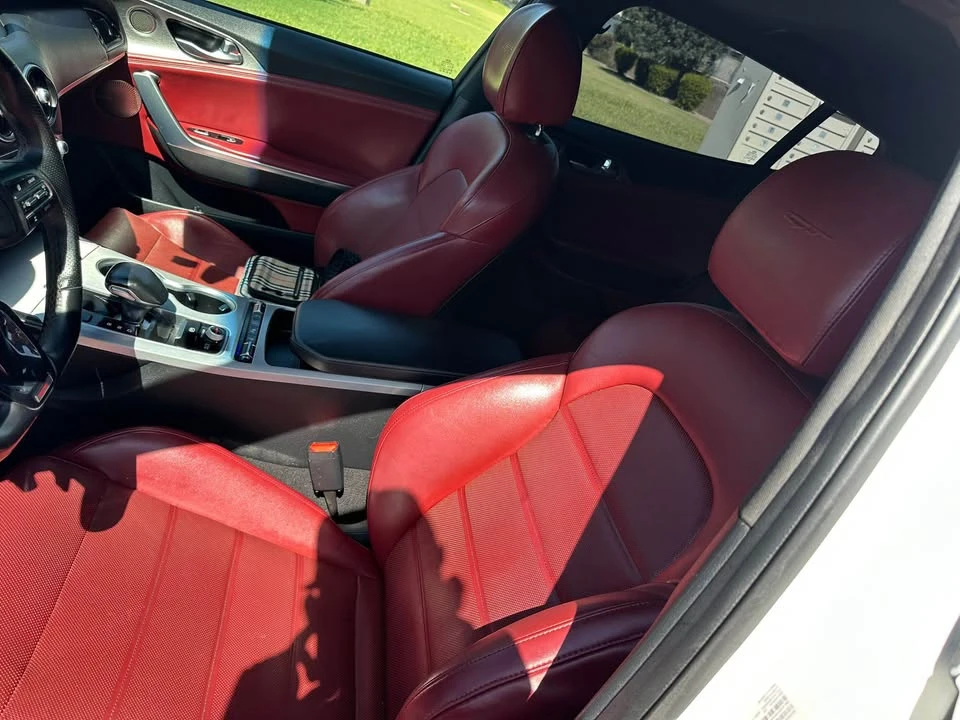2019 Kia Stinger GT - Image 3 of 4