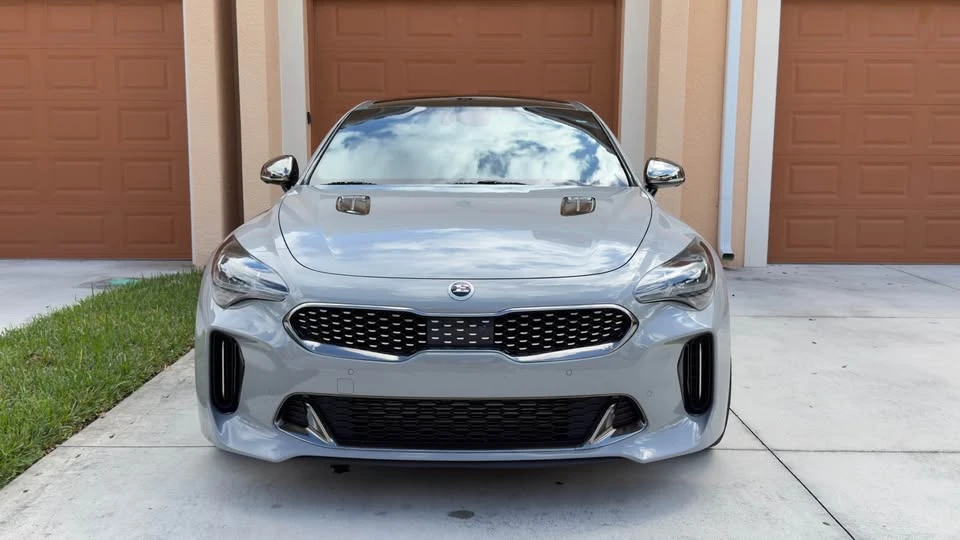 2019 Kia Stinger GT - Image 2 of 20