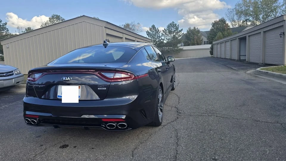 2019 Kia Stinger GT - Image 6 of 17
