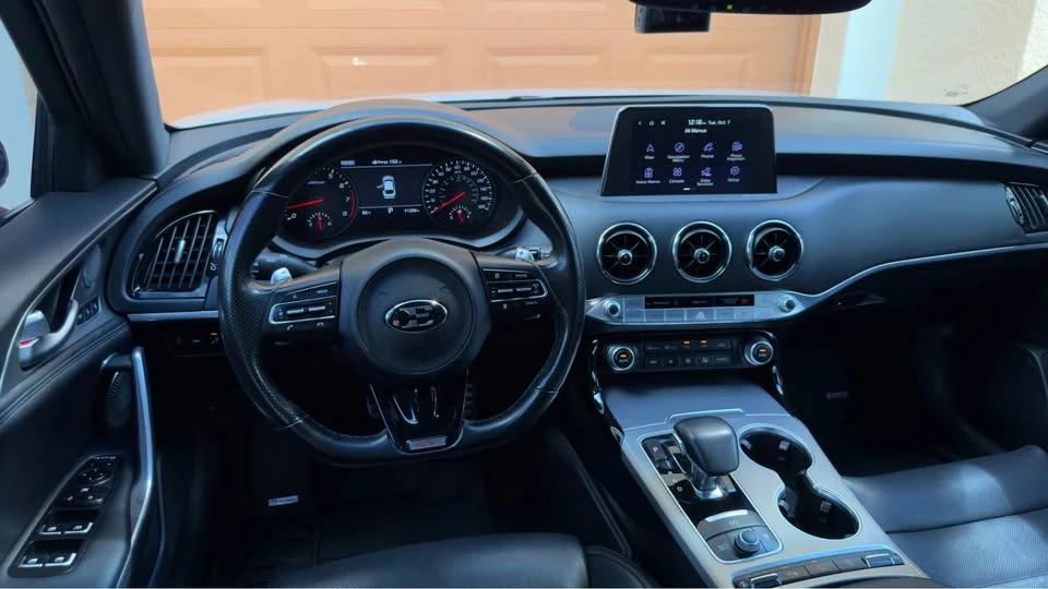 2019 Kia Stinger GT - Image 13 of 20